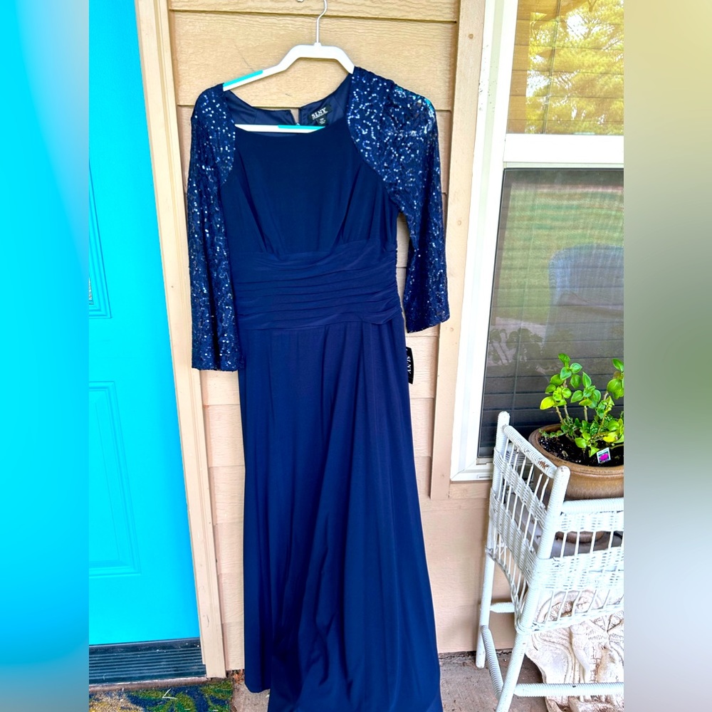 SLNY beaded navy floor-length dress 10P NWT